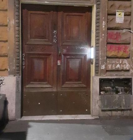 Casa Per Gente Giovane Rom Exteriör bild
